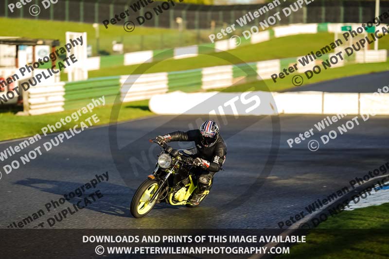 enduro digital images;event digital images;eventdigitalimages;mallory park;mallory park photographs;mallory park trackday;mallory park trackday photographs;no limits trackdays;peter wileman photography;racing digital images;trackday digital images;trackday photos